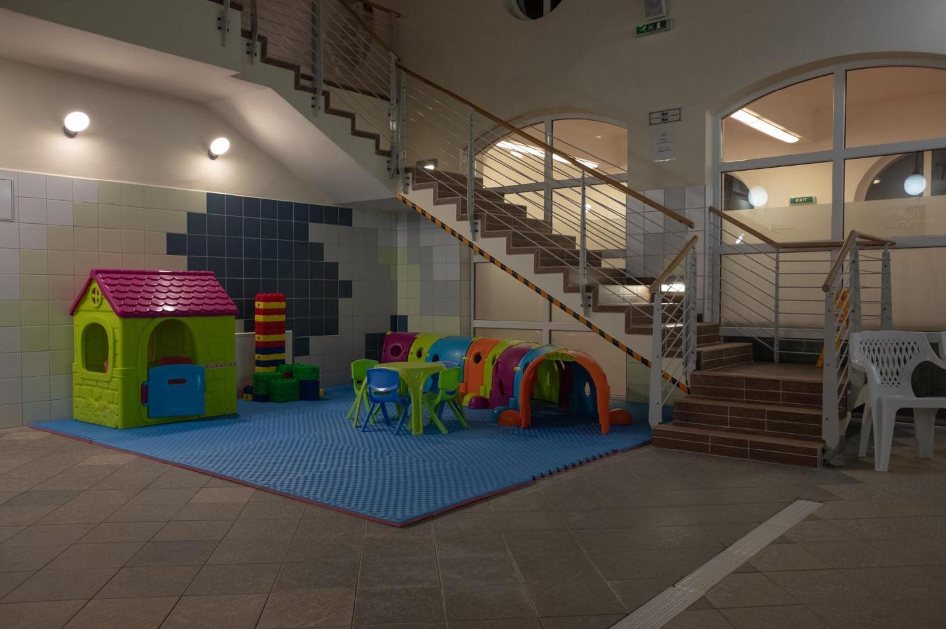 Pensiunea Viktoria Tusnádfürdő Kültér fotó